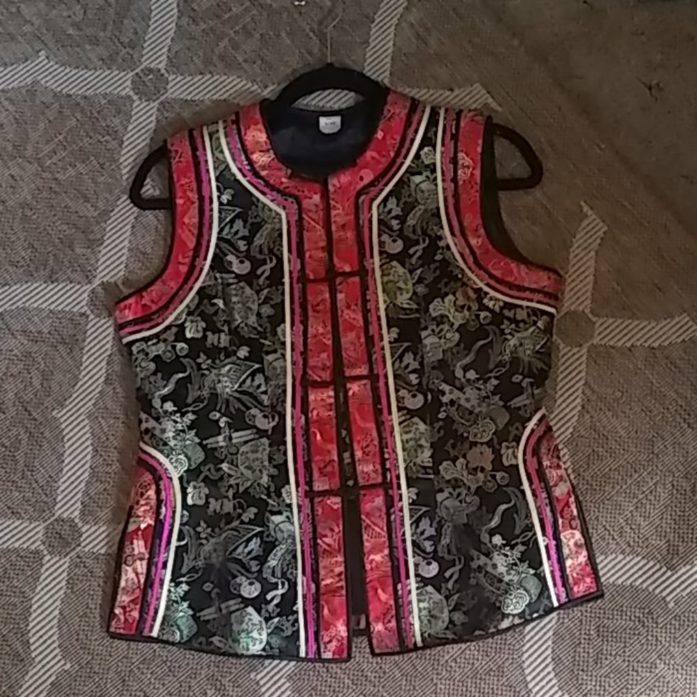 Asian print shiny top - Picture 8 of 8